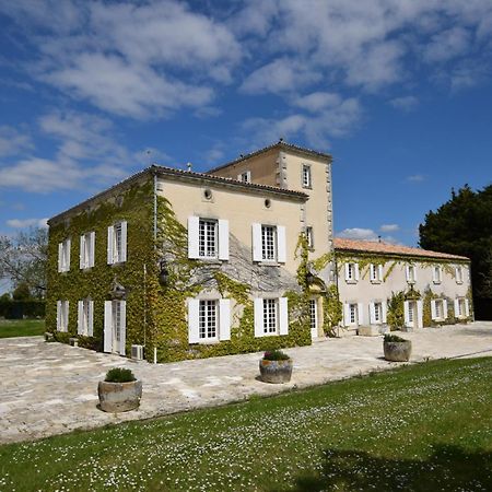 Clos De Bellevue Mortagne-sur-Gironde Dış mekan fotoğraf